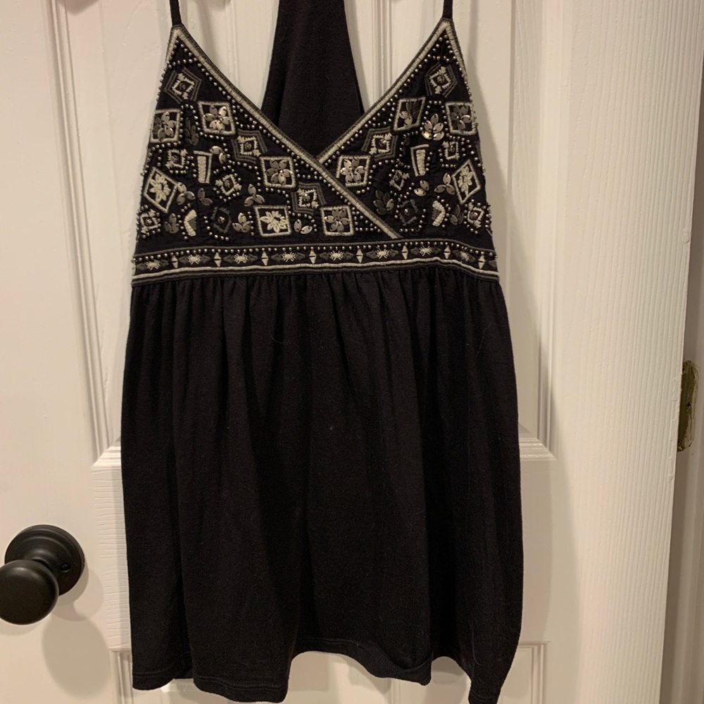 Beaded razor back top